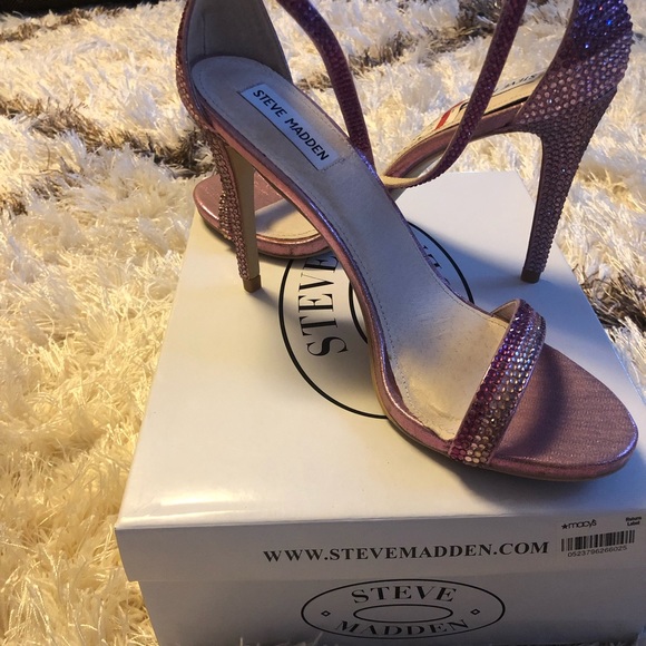 Steve Madden women’s Stecy Rhinstone  Sandals - Picture 3 of 5